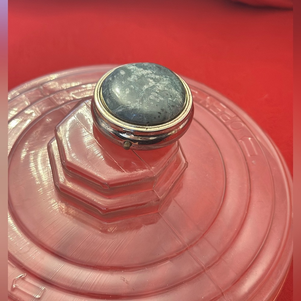 Jewelry box